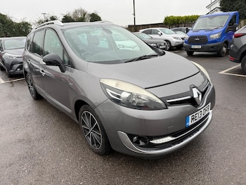 Used Renault Grand Scenic 2013 for sale - 77254636: Photo