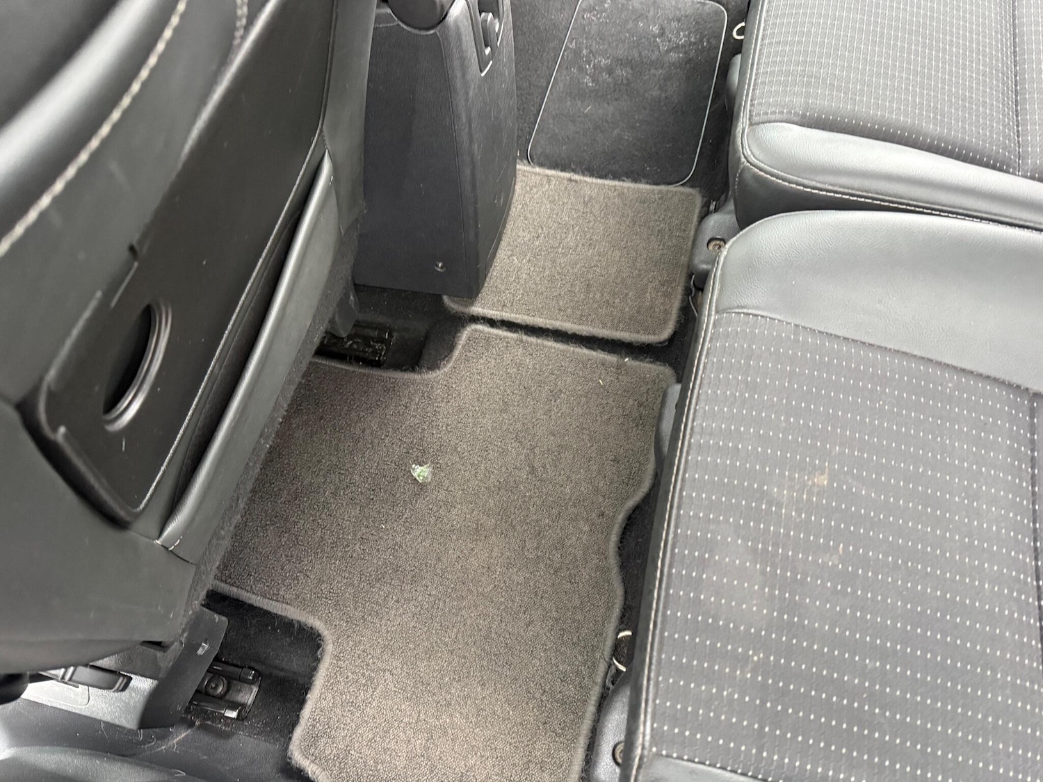 Used Renault Grand Scenic 2013 for sale - 77254636: Photo 21