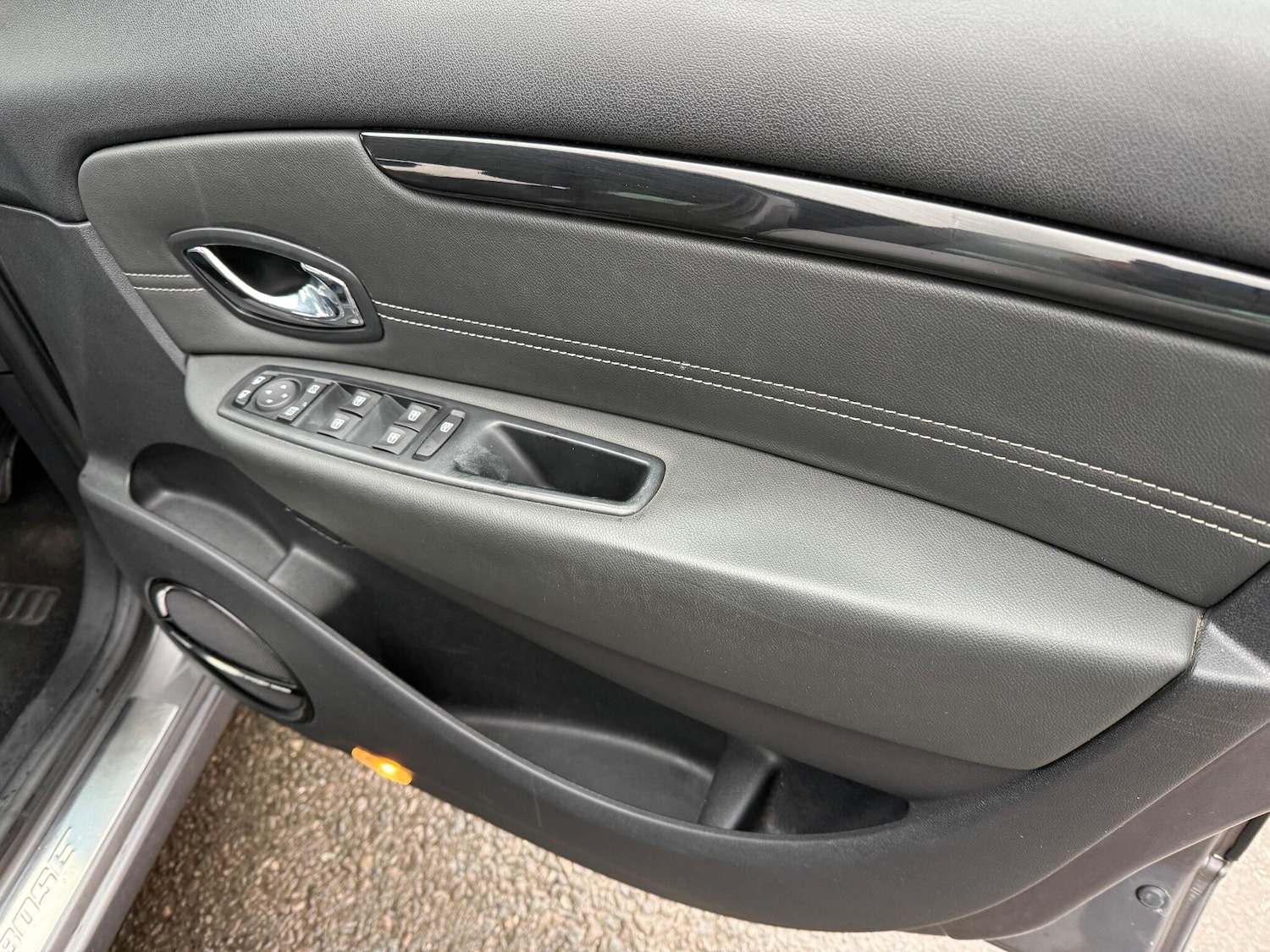 Used Renault Grand Scenic 2013 for sale - 77254636: Photo 29