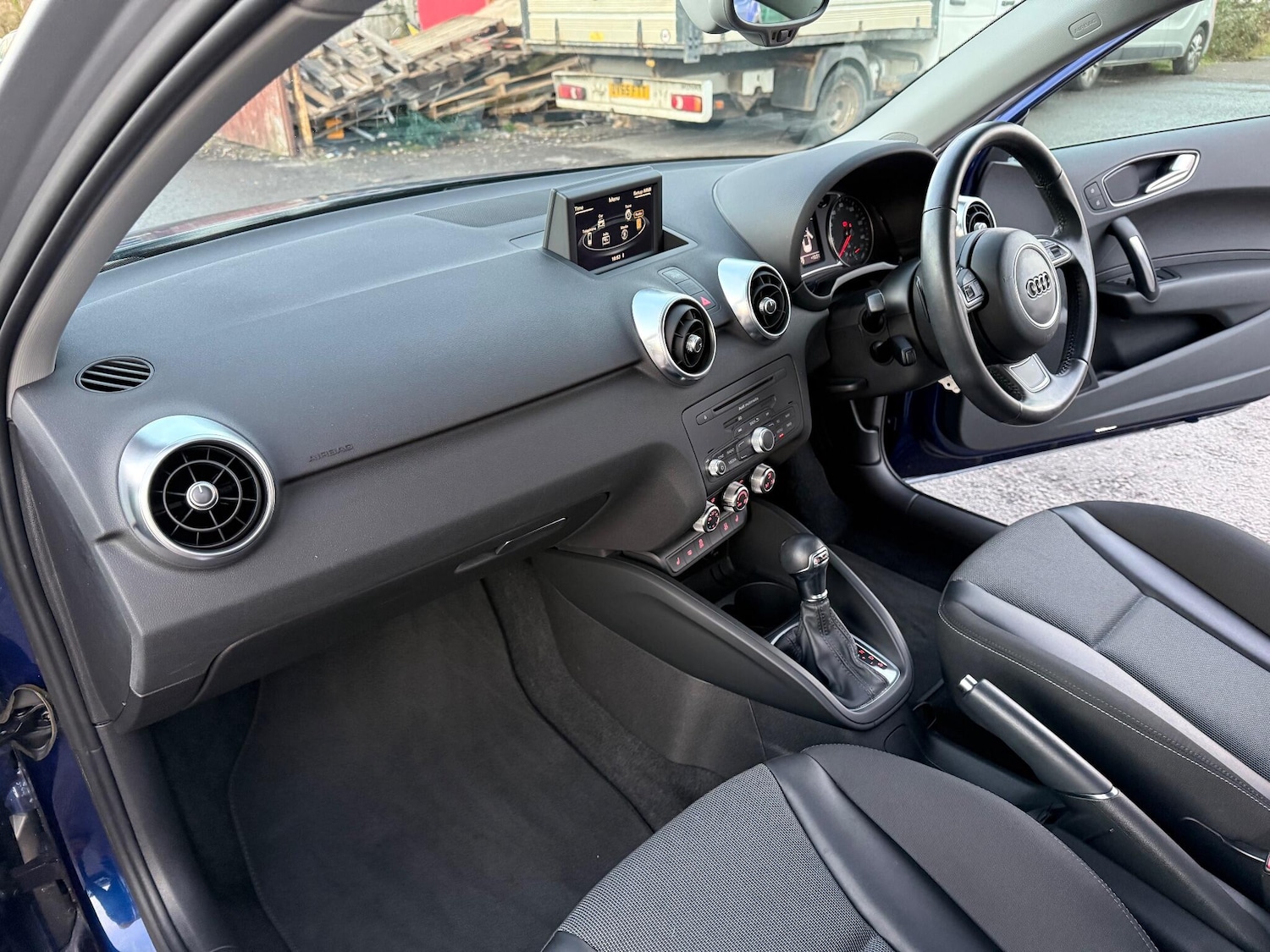 Used Audi A1 2014 for sale - 76926294: Photo 17