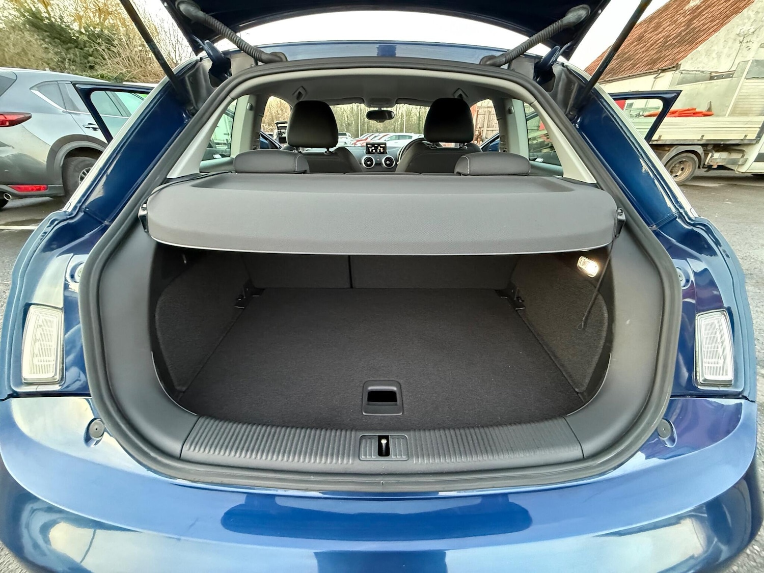 Used Audi A1 2014 for sale - 76926294: Photo 24