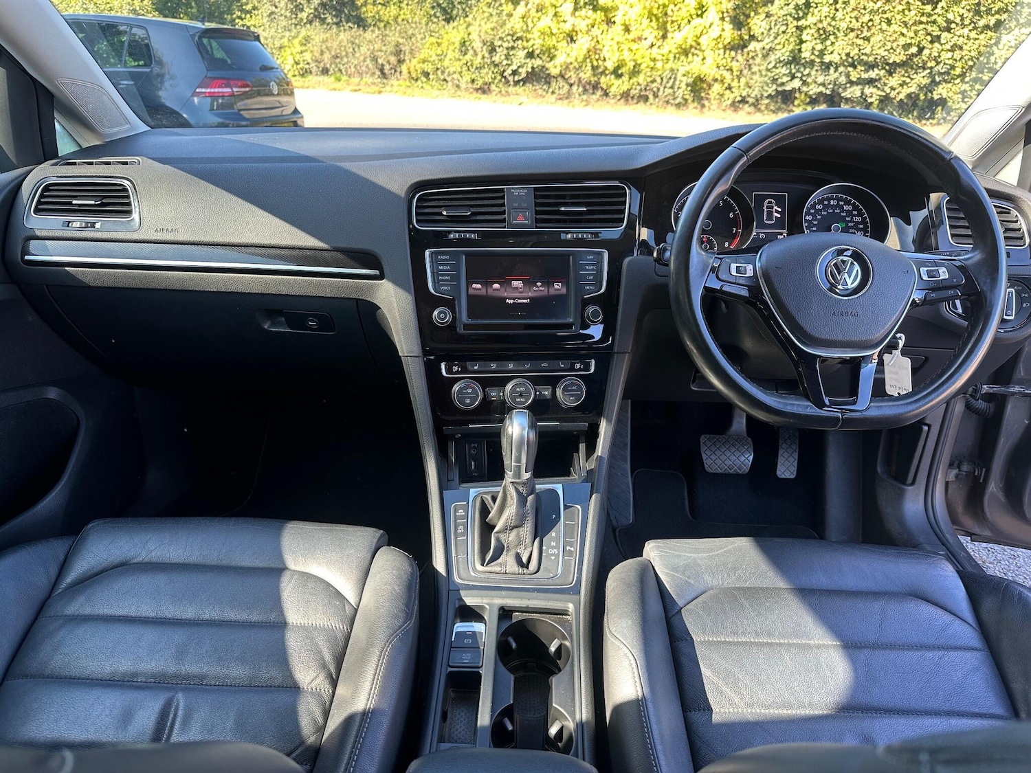 Used Volkswagen Golf 2015 for sale - 76032005: Photo 17