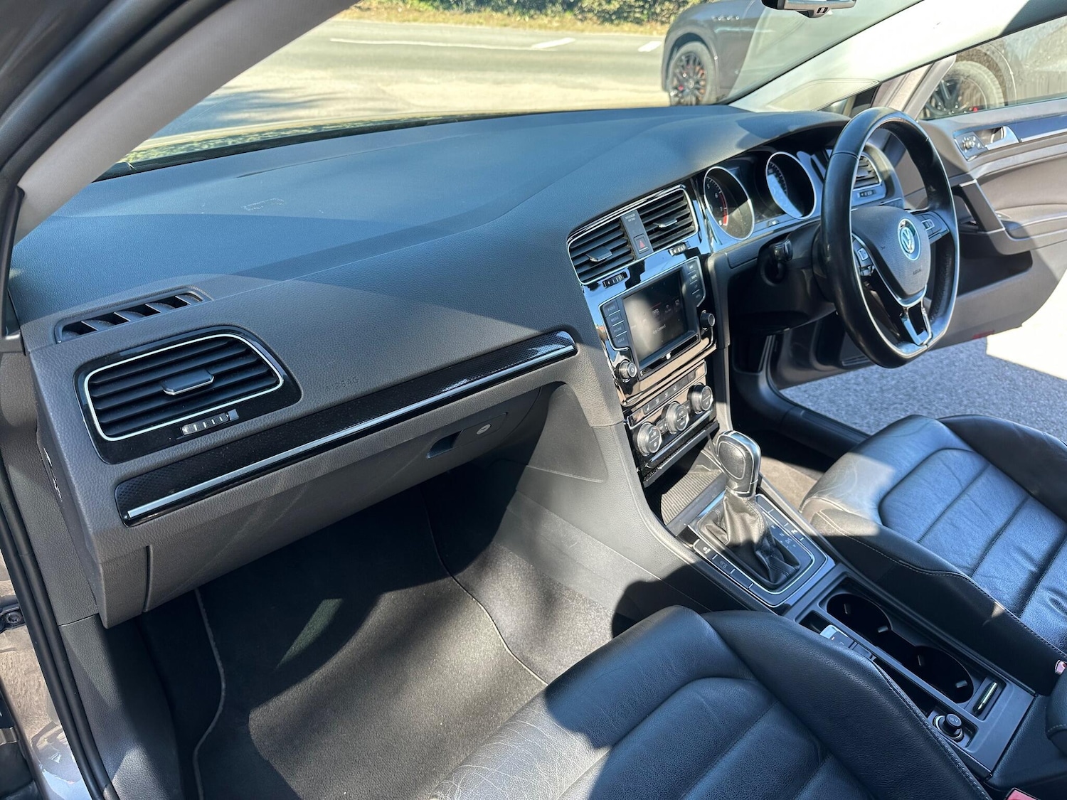 Used Volkswagen Golf 2015 for sale - 76032005: Photo 19