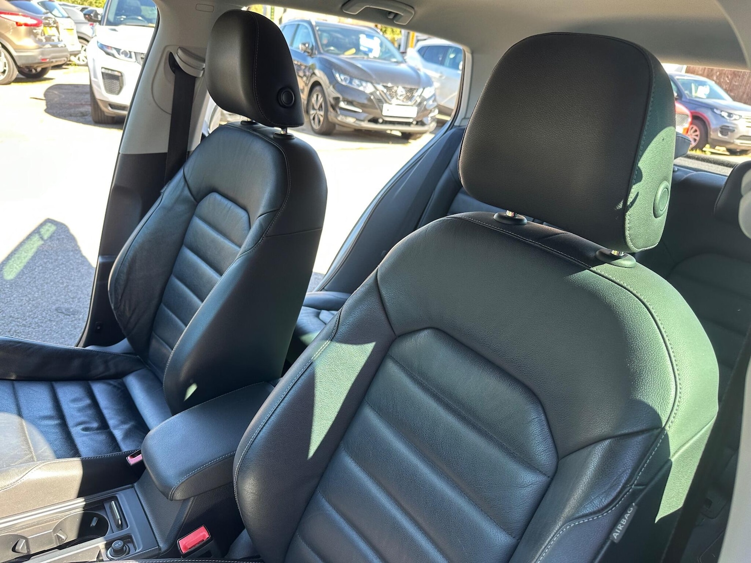 Used Volkswagen Golf 2015 for sale - 76032005: Photo 21