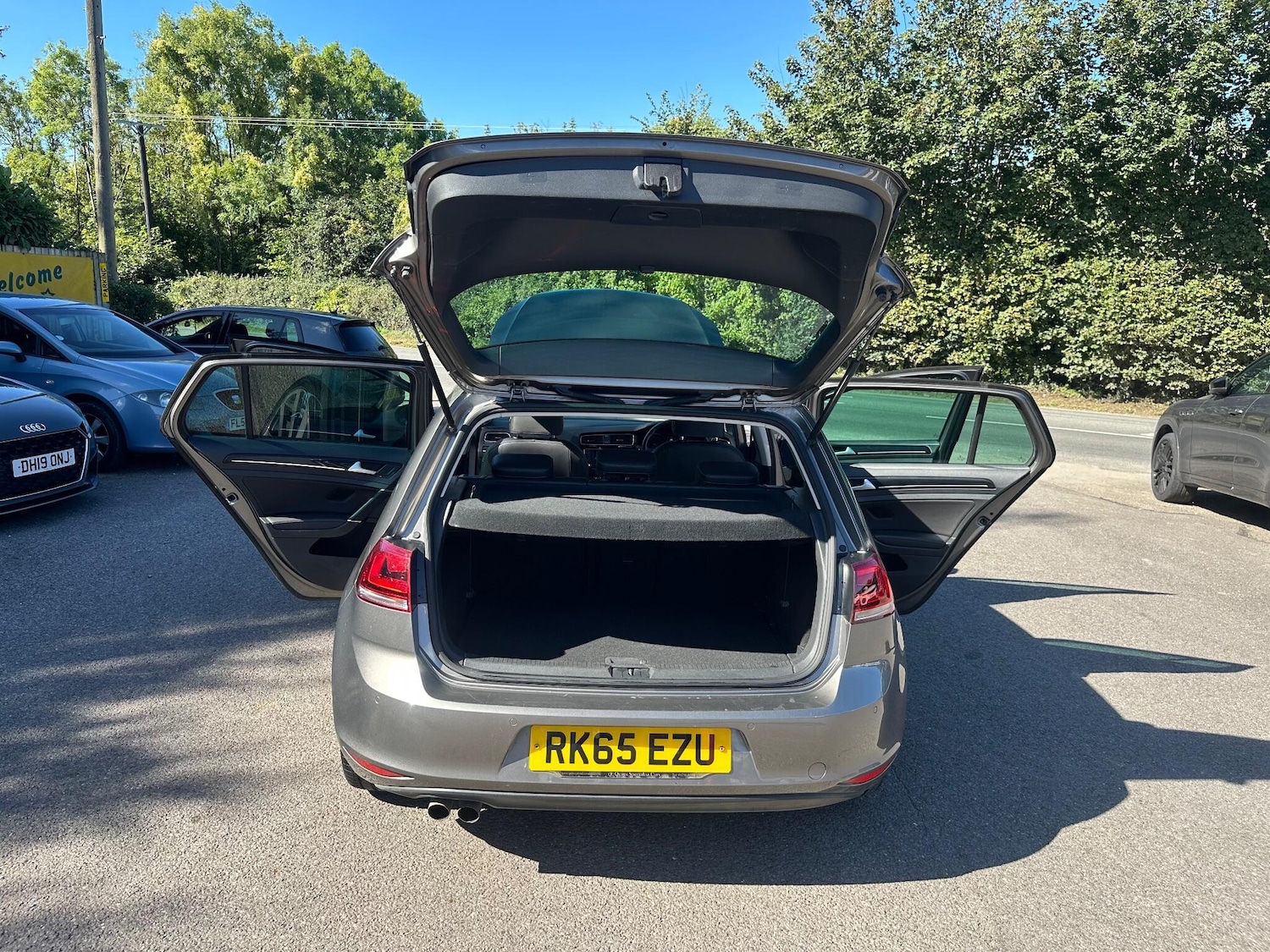 Used Volkswagen Golf 2015 for sale - 76032005: Photo 35