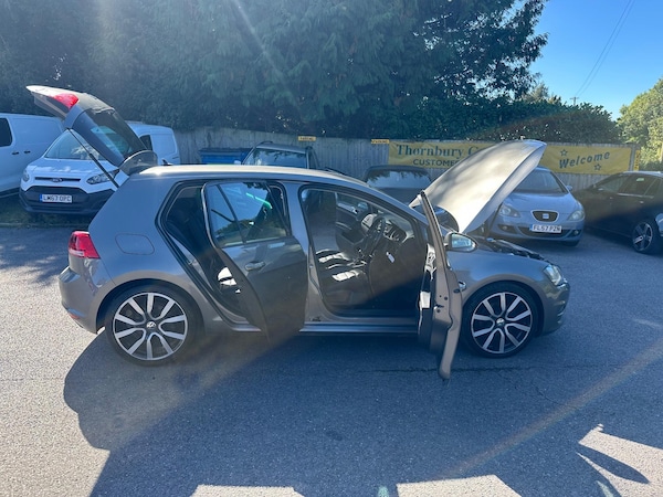 Used Volkswagen Golf 2015 for sale - 76032005: Photo 36