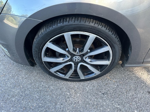 Used Volkswagen Golf 2015 for sale - 76032005: Photo 39