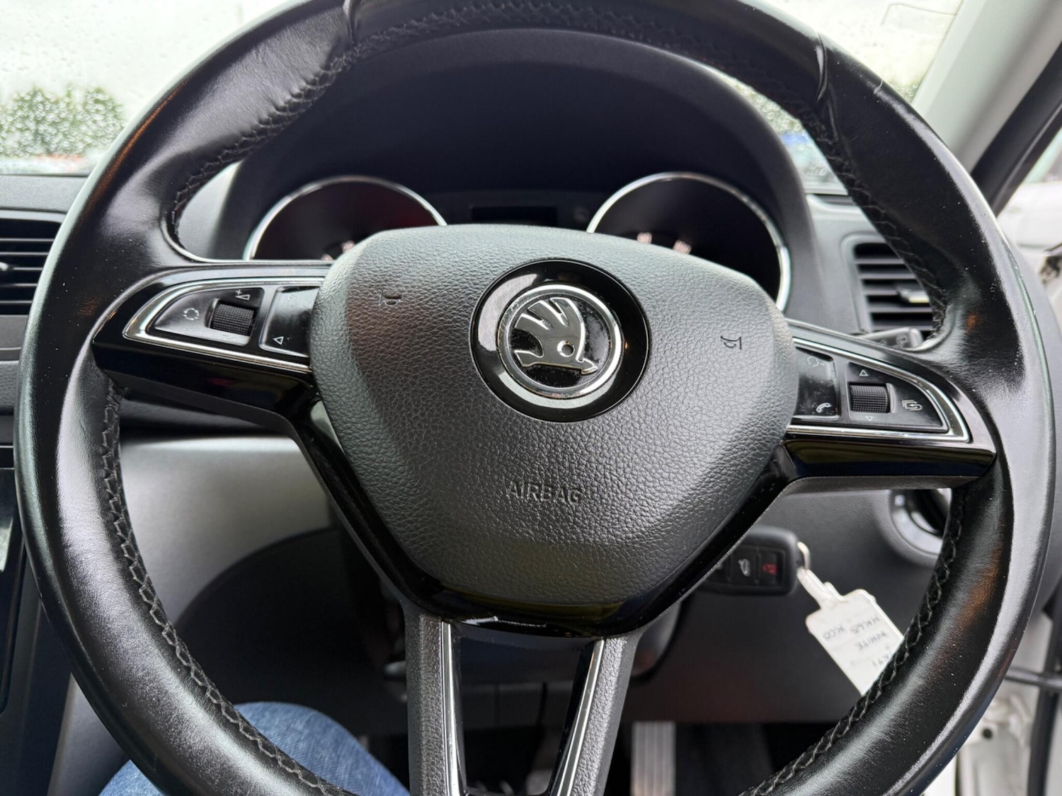 Used Skoda Yeti 2015 for sale - 77314739: Photo 13