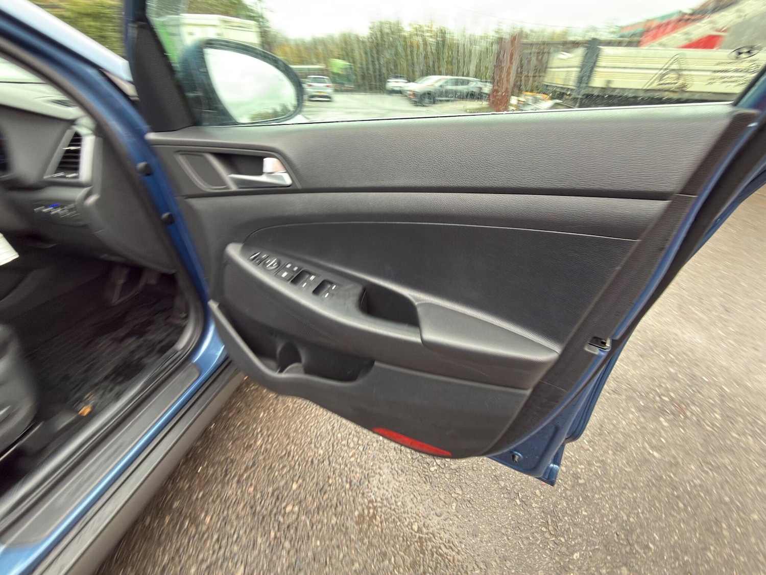 Used Hyundai TUCSON 2016 for sale - 76990011: Photo 32