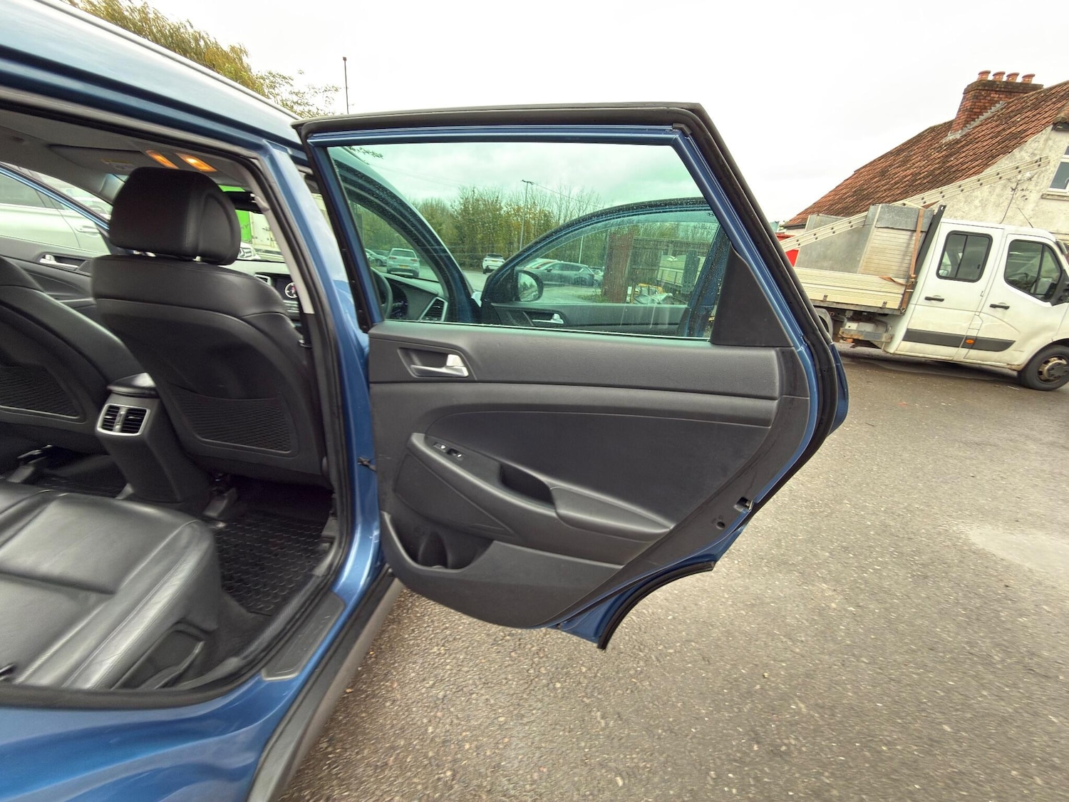 Used Hyundai TUCSON 2016 for sale - 76990011: Photo 34