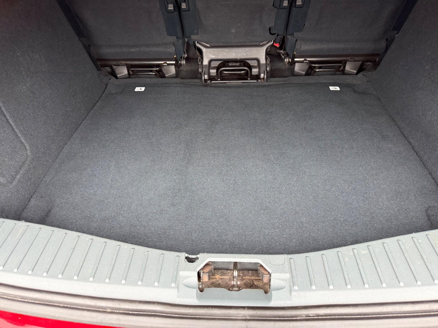 Used Ford C-Max 2011 for sale - 77254633: Photo 26