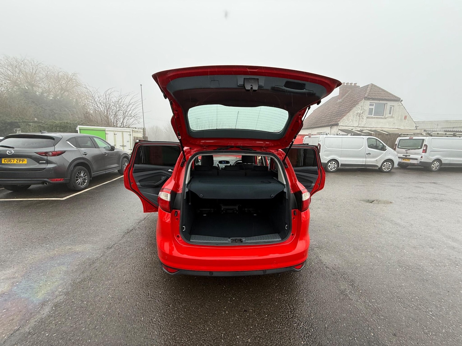 Used Ford C-Max 2011 for sale - 77254633: Photo 30