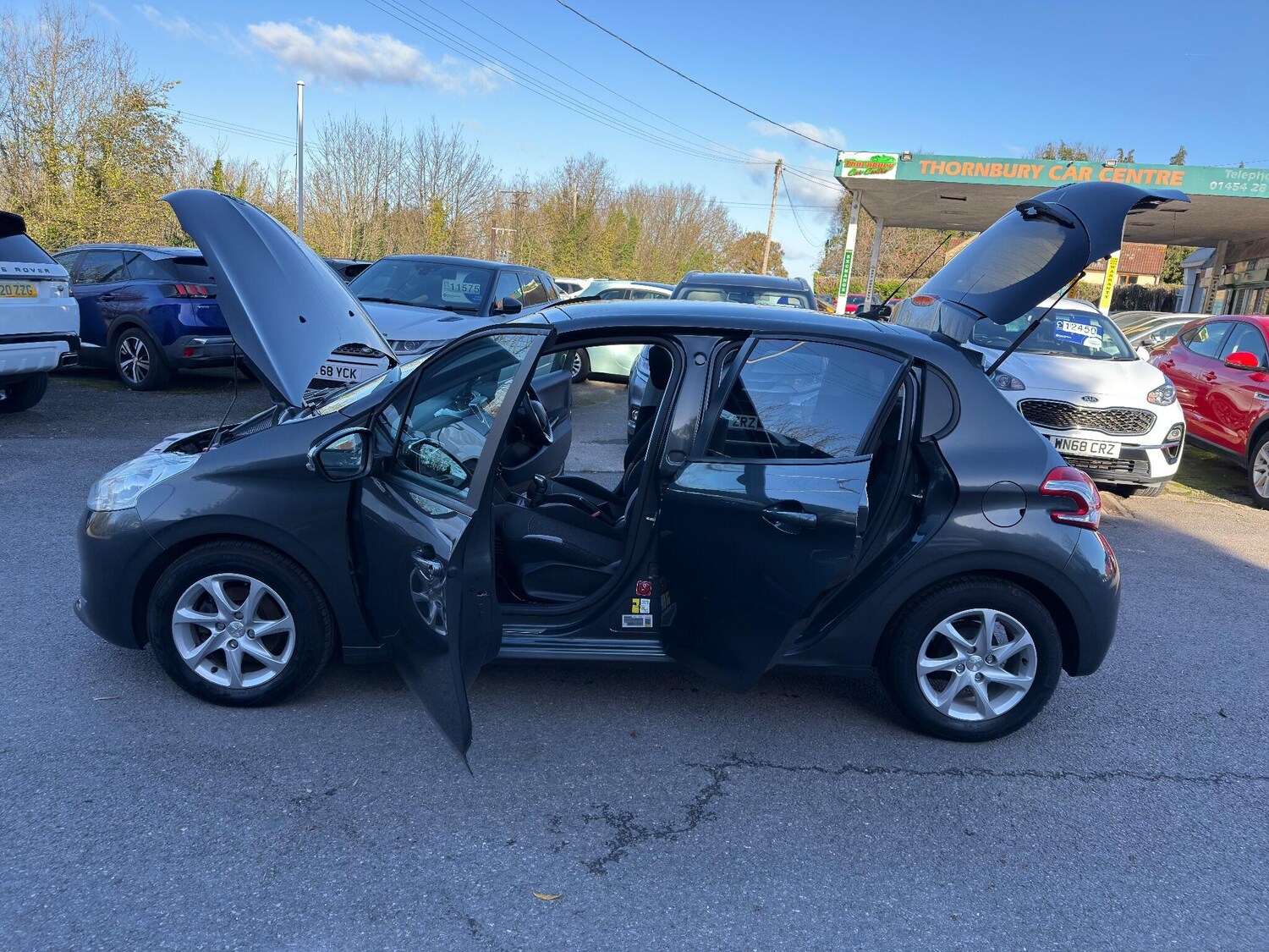 Used Peugeot 208 2015 for sale - 76608046: Photo 31