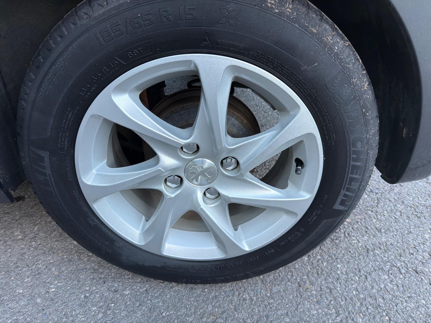 Used Peugeot 208 2015 for sale - 76608046: Photo 32