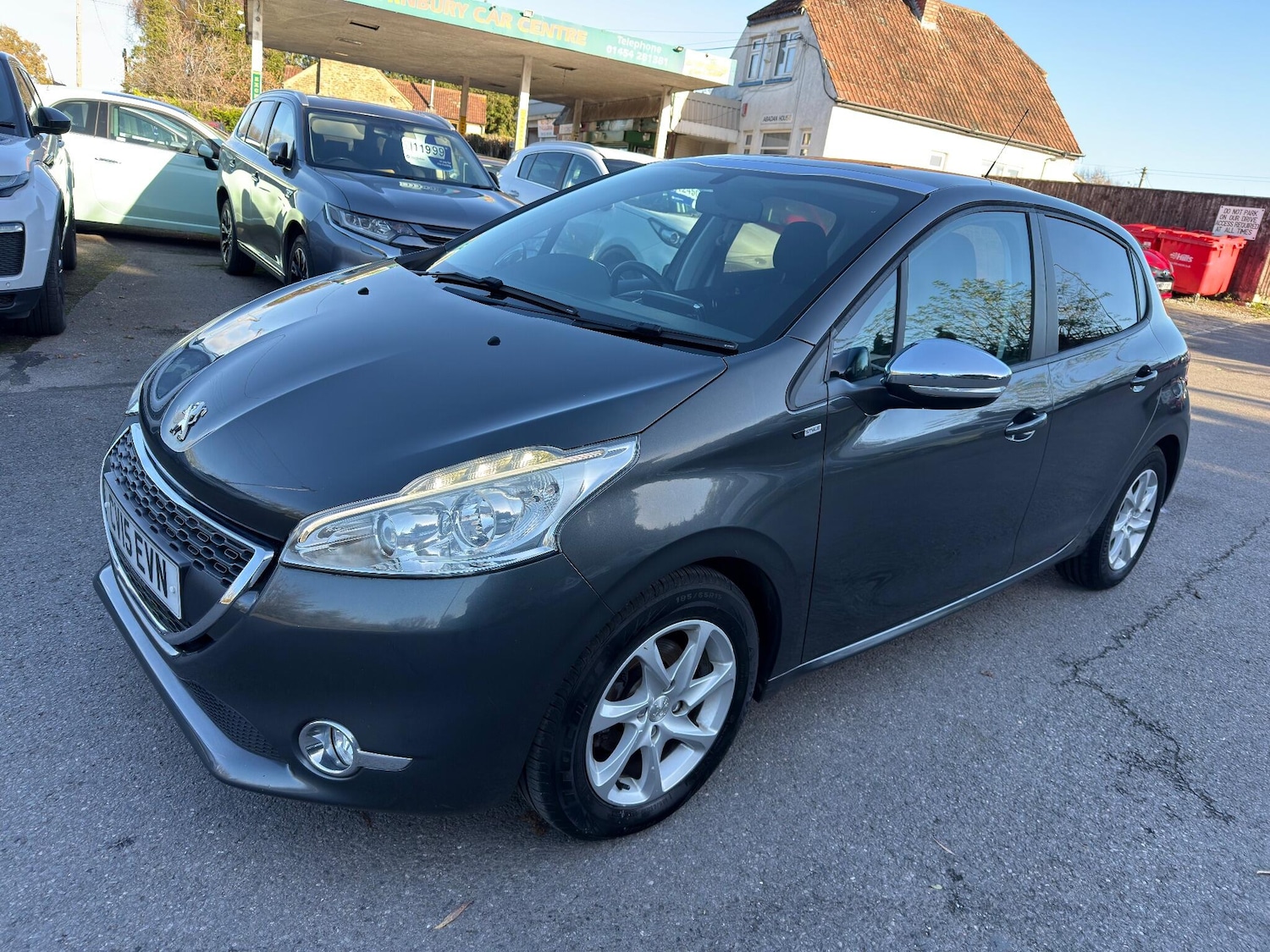 Used Peugeot 208 2015 for sale - 76608046: Photo 4