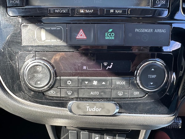 Used Mitsubishi Outlander 2017 for sale - 76240047: Photo 11