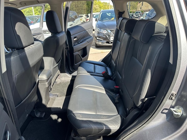 Used Mitsubishi Outlander 2017 for sale - 76240047: Photo 24