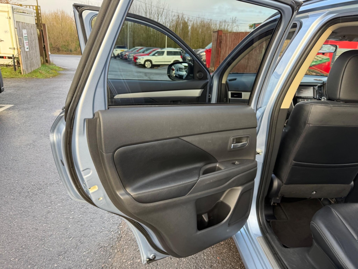 Used Mitsubishi Outlander 2015 for sale - 77386393: Photo 22