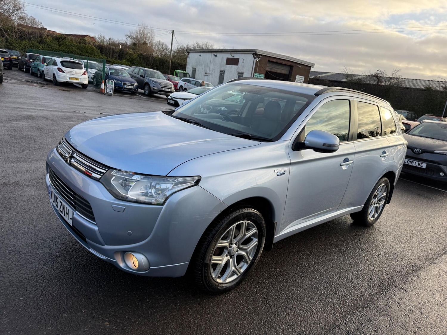 Used Mitsubishi Outlander 2015 for sale - 77386393: Photo 4