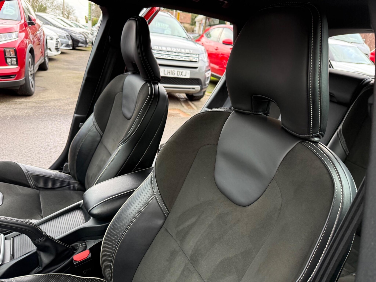 Used Volvo V40 2017 for sale - 77377530: Photo 23