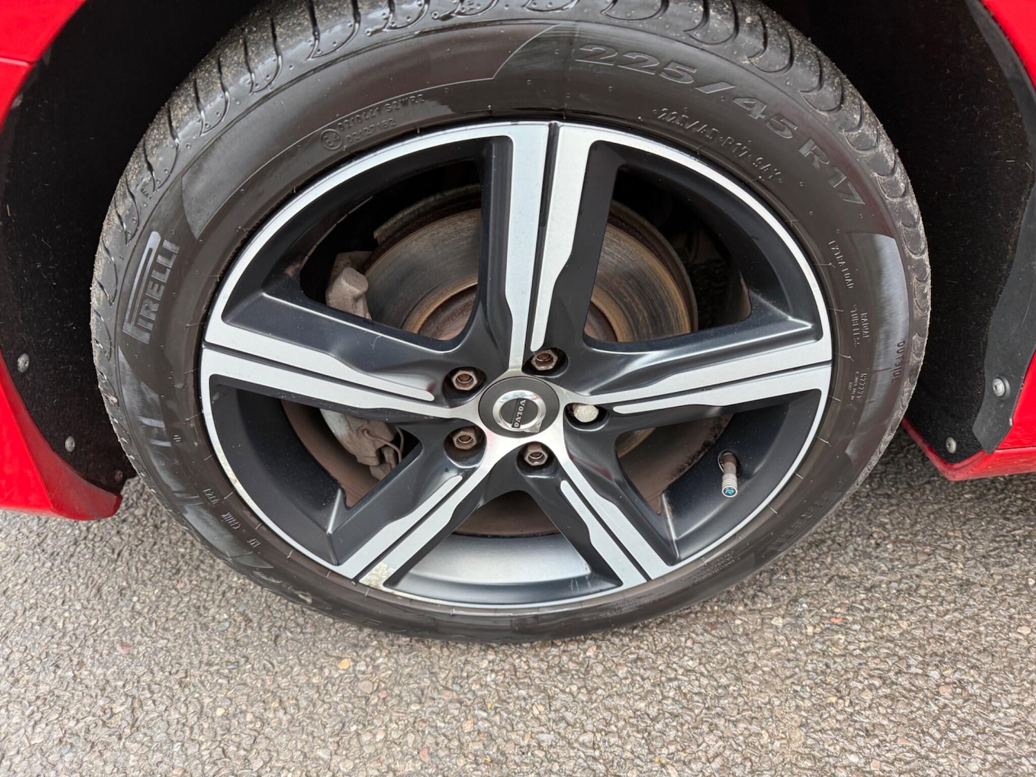 Used Volvo V40 2017 for sale - 77377530: Photo 39