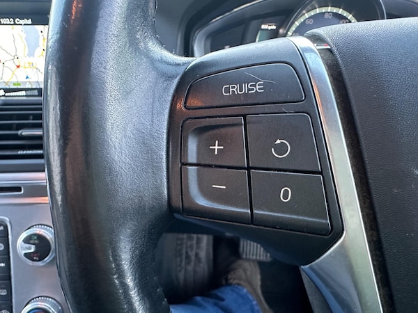 Used Volvo XC60 2016 for sale - 74787708: Photo 18