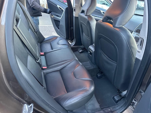 Used Volvo XC60 2016 for sale - 74787708: Photo 34