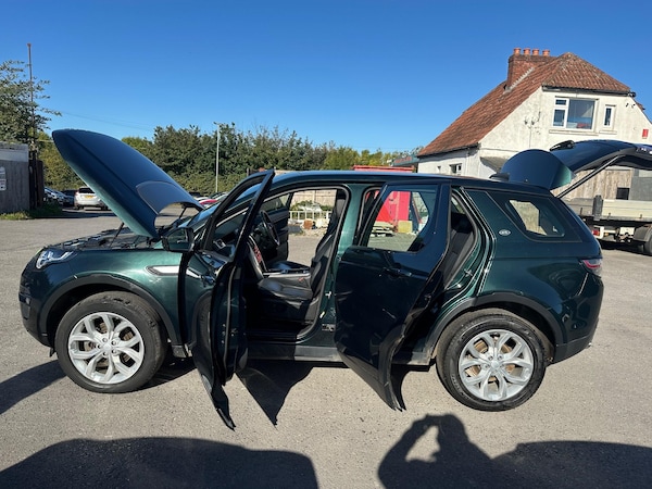Used Land Rover Discovery Sport 2017 for sale - 76189496: Photo 33
