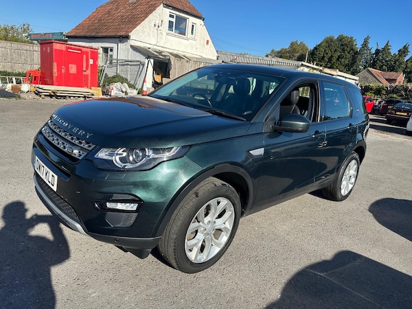 Used Land Rover Discovery Sport 2017 for sale - 76189496: Photo 4
