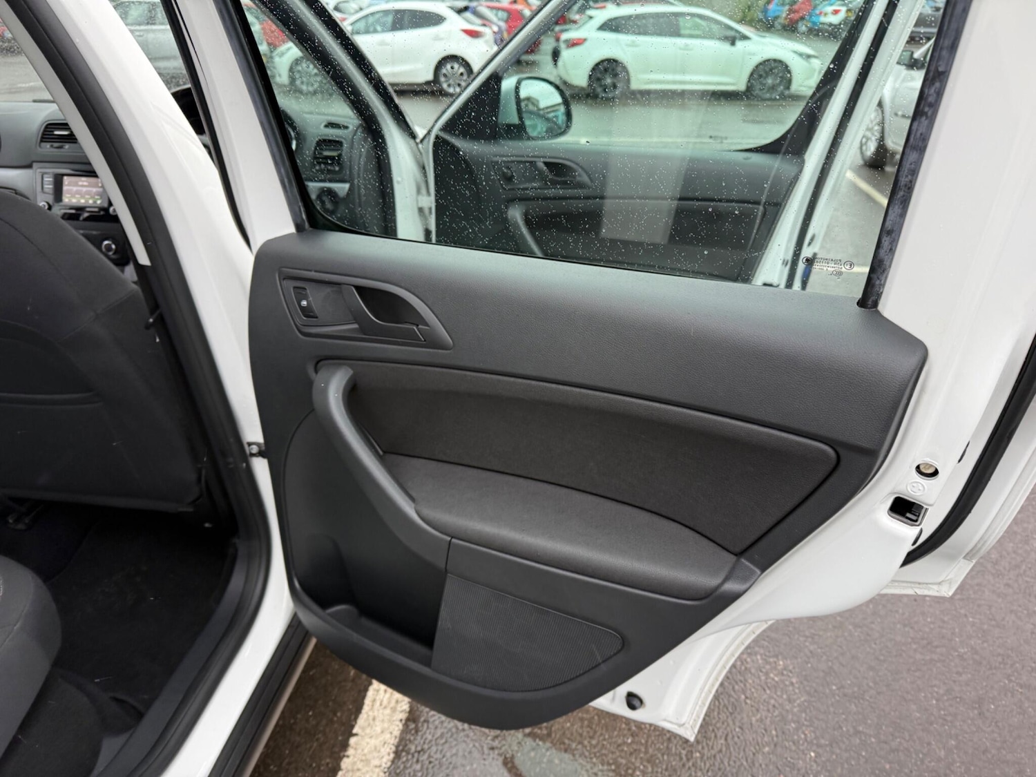 Used Skoda Yeti 2015 for sale - 77564809: Photo 23