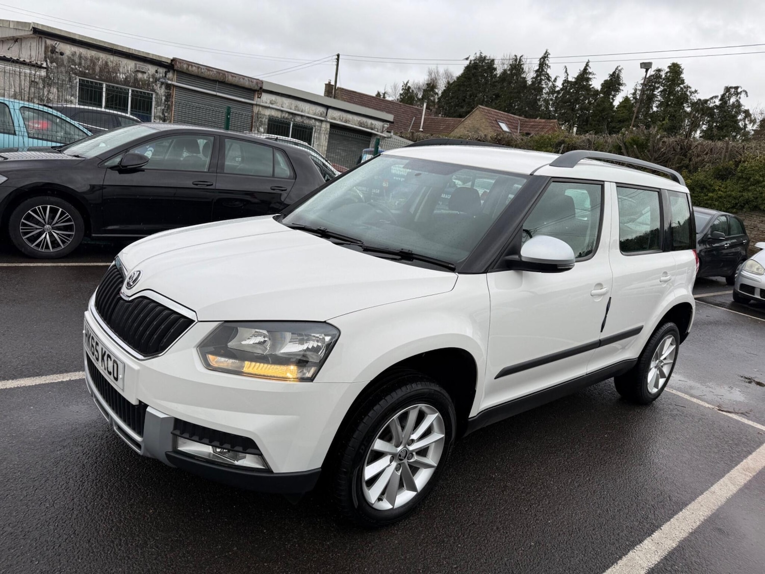 Used Skoda Yeti 2015 for sale - 77564809: Photo 4