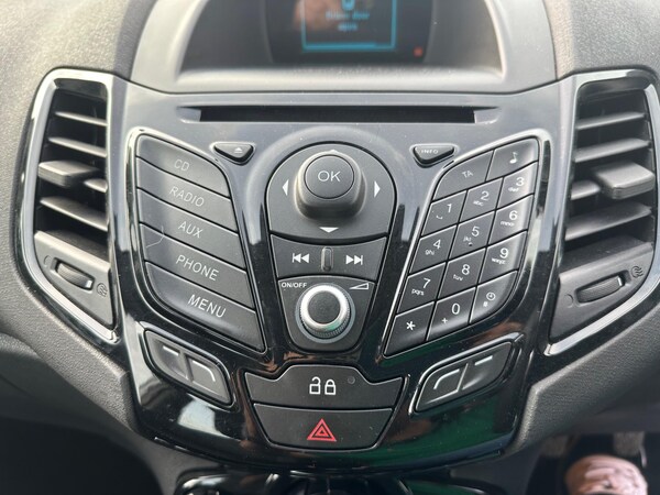 Used Ford Fiesta 2014 for sale - 76012950: Photo 10