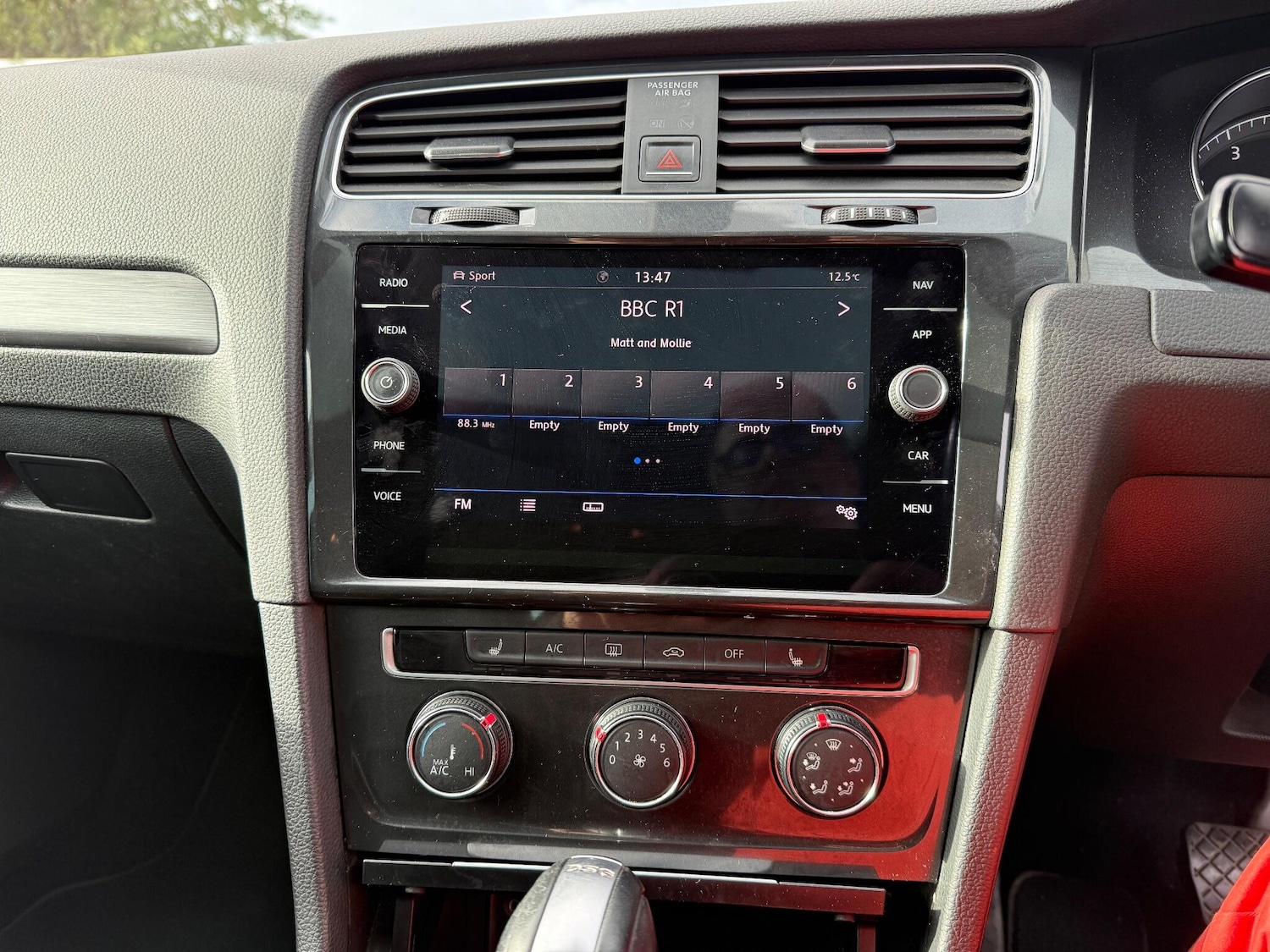 Used Volkswagen Golf 2017 for sale - 76388978: Photo 10