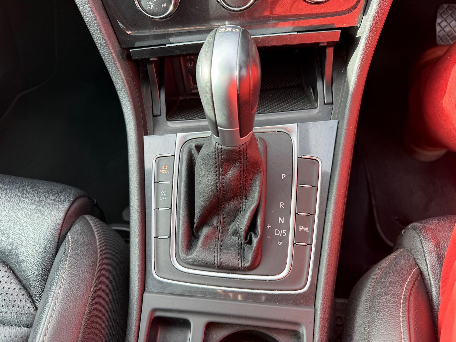 Used Volkswagen Golf 2017 for sale - 76388978: Photo 13