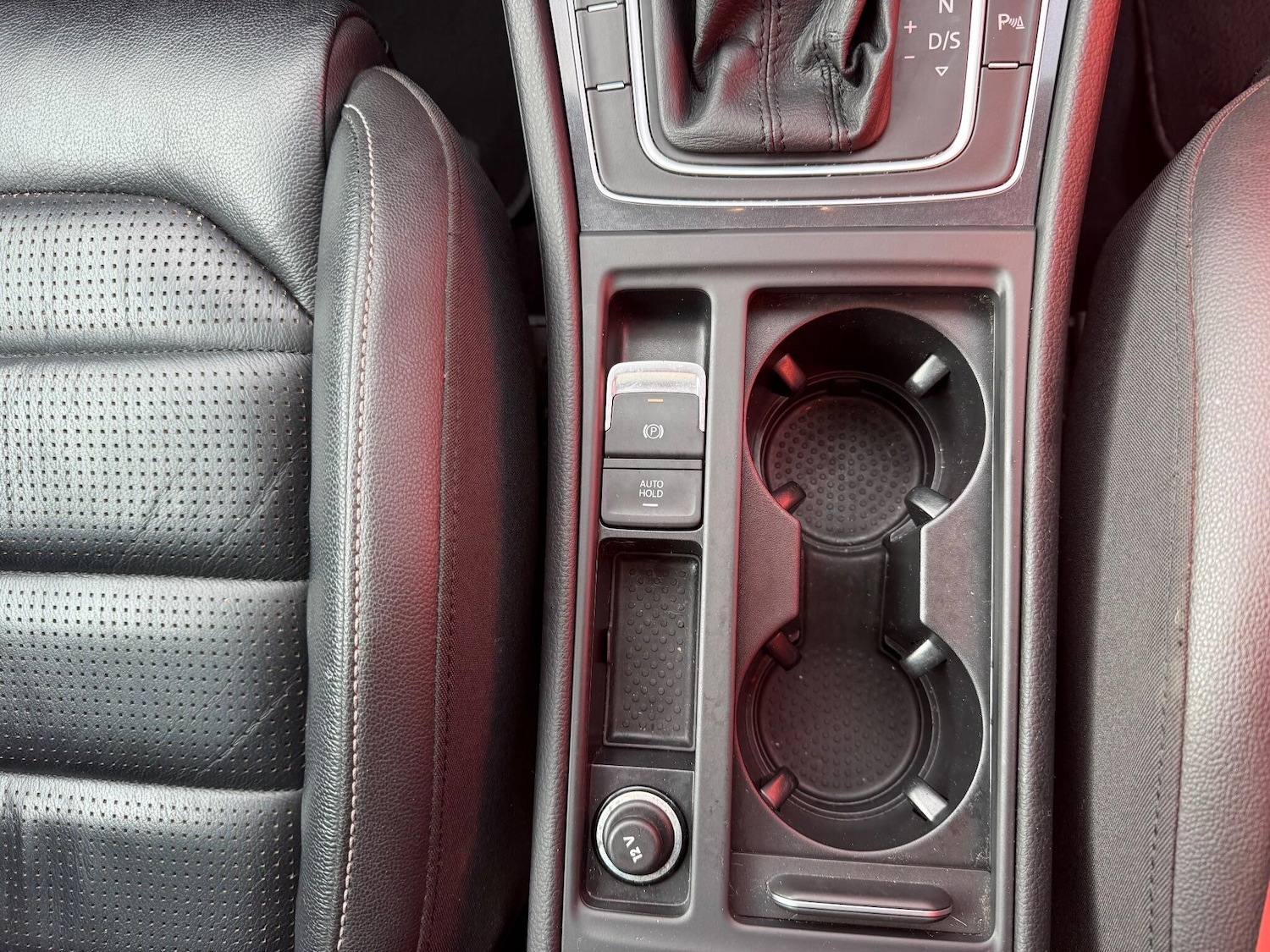 Used Volkswagen Golf 2017 for sale - 76388978: Photo 14