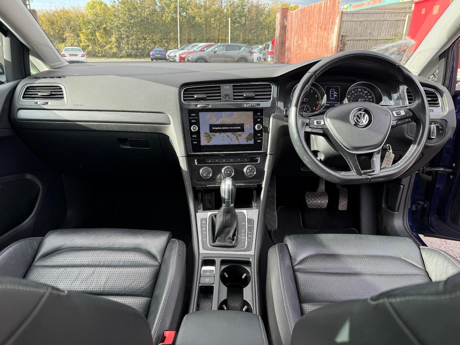 Used Volkswagen Golf 2017 for sale - 76388978: Photo 17