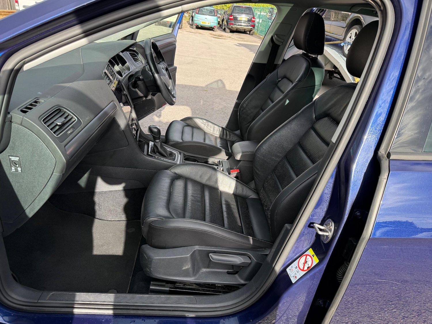 Used Volkswagen Golf 2017 for sale - 76388978: Photo 20