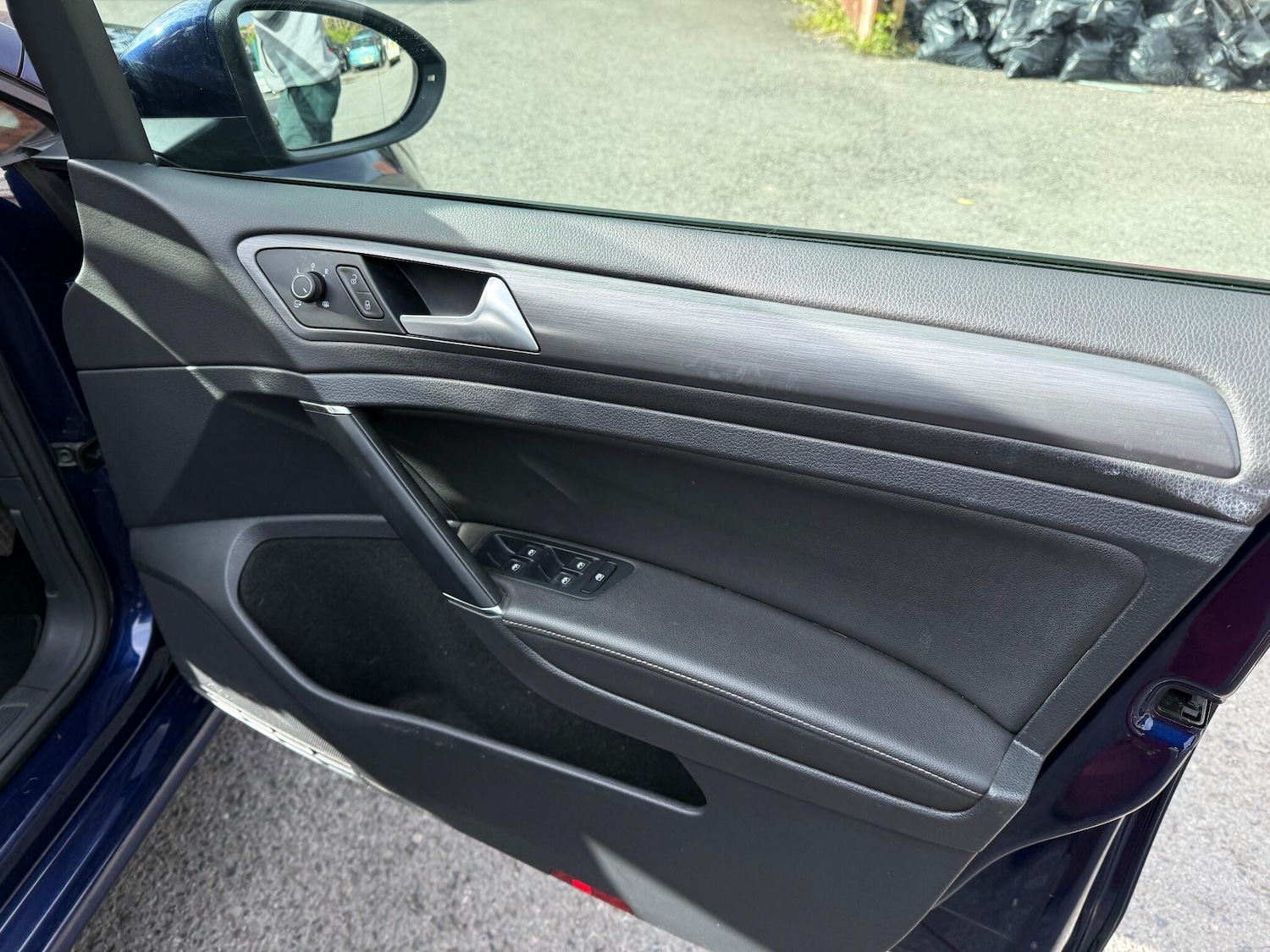 Used Volkswagen Golf 2017 for sale - 76388978: Photo 27