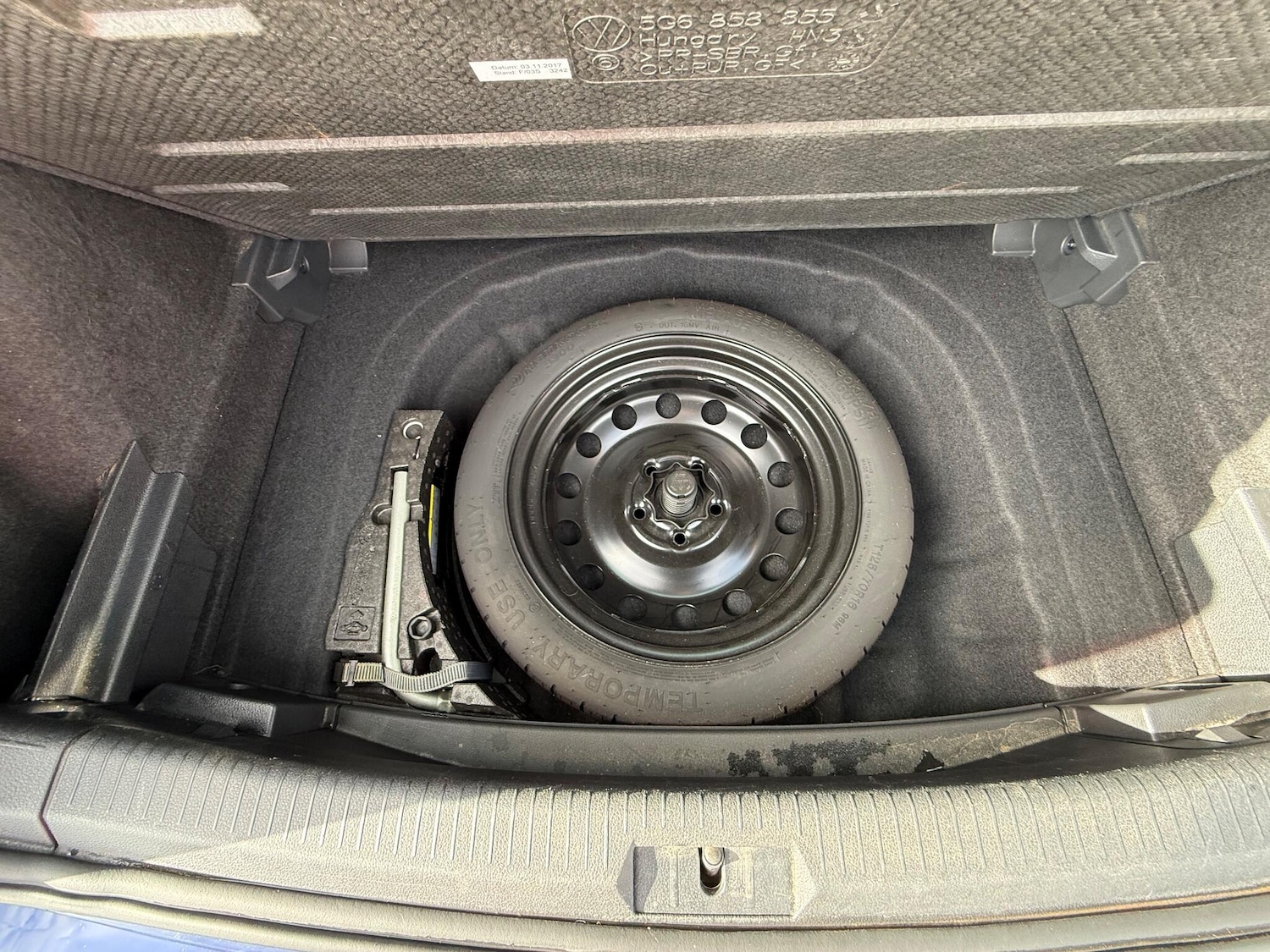 Used Volkswagen Golf 2017 for sale - 76388978: Photo 31