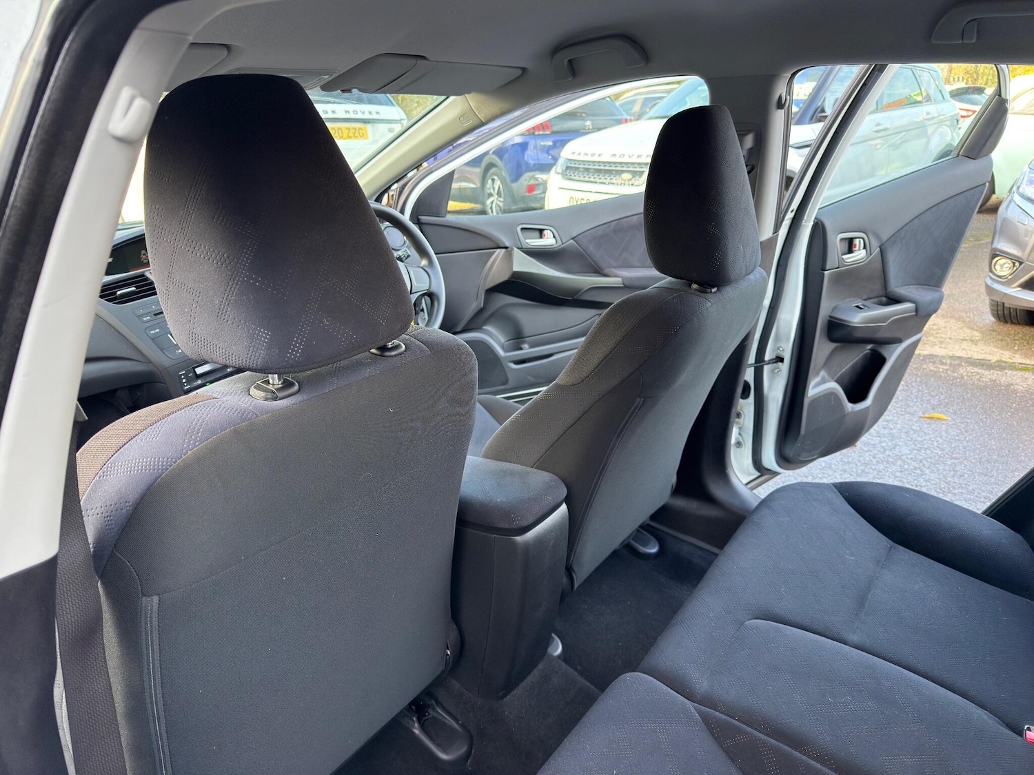 Used Honda Civic 2013 for sale - 76572643: Photo 16