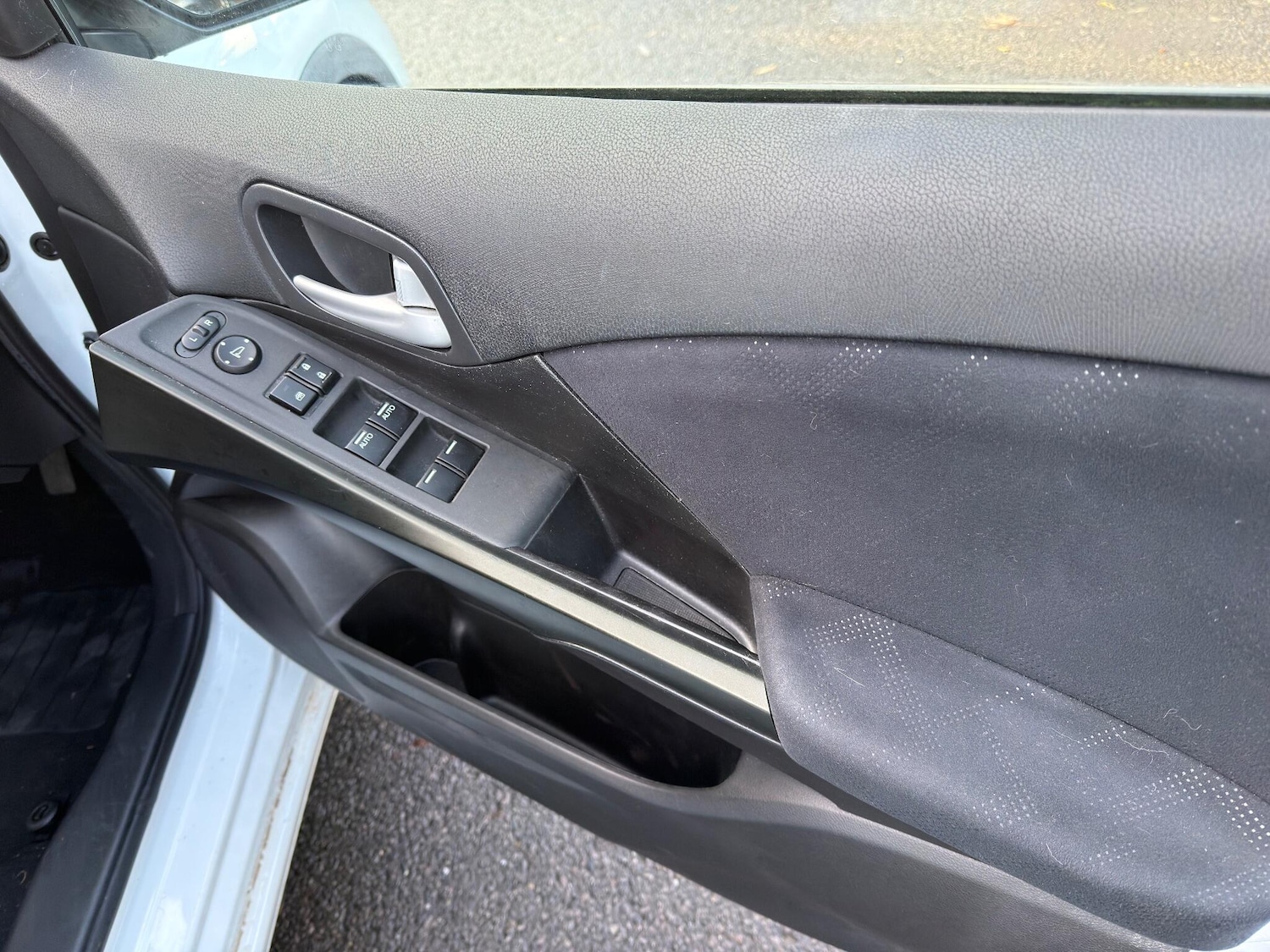 Used Honda Civic 2013 for sale - 76572643: Photo 19