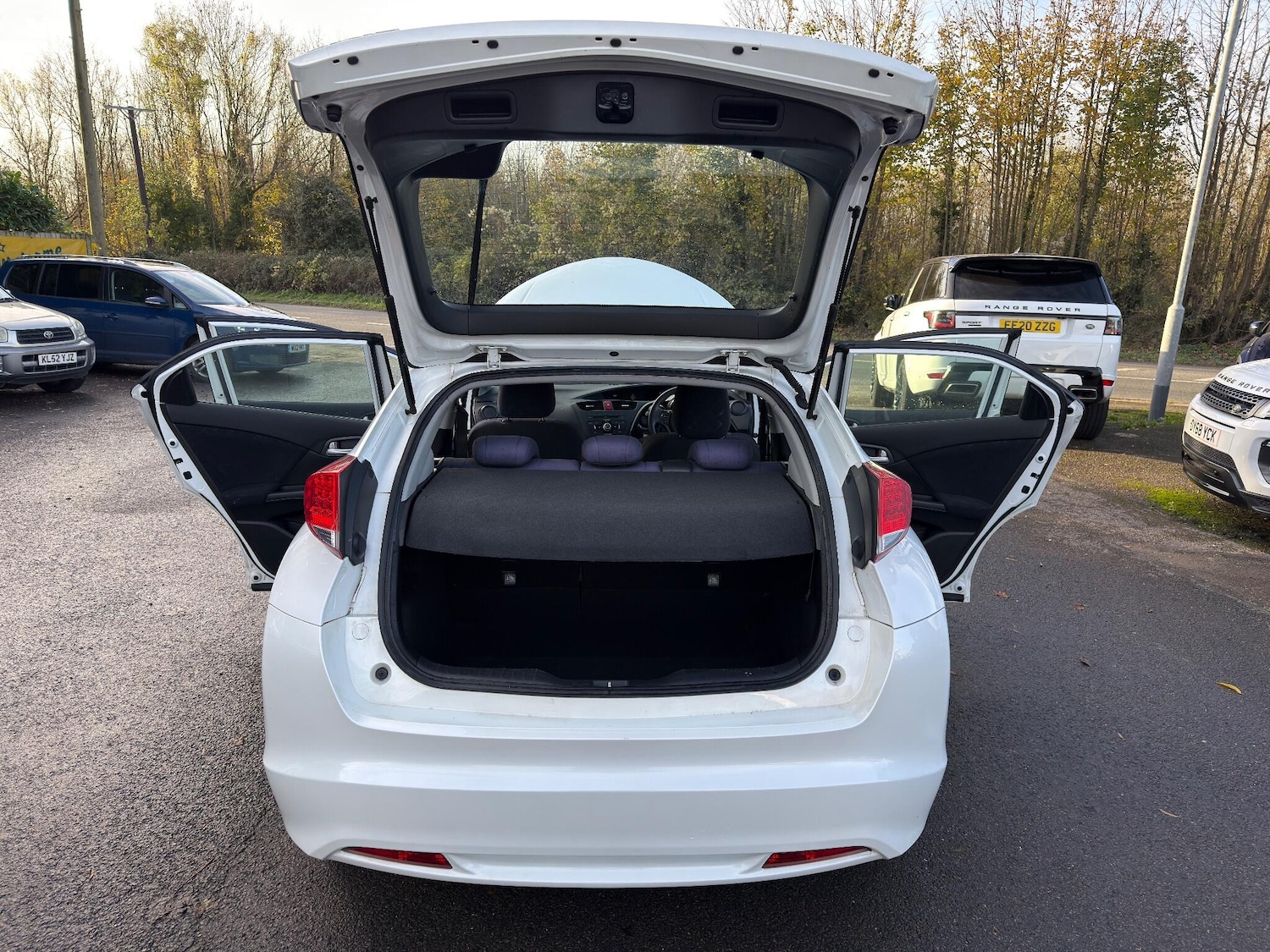 Used Honda Civic 2013 for sale - 76572643: Photo 26