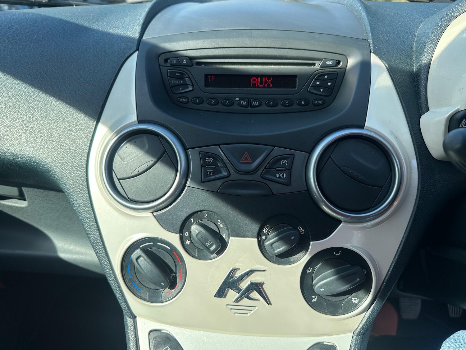 Used Ford Ka 2014 for sale - 76584212: Photo 10