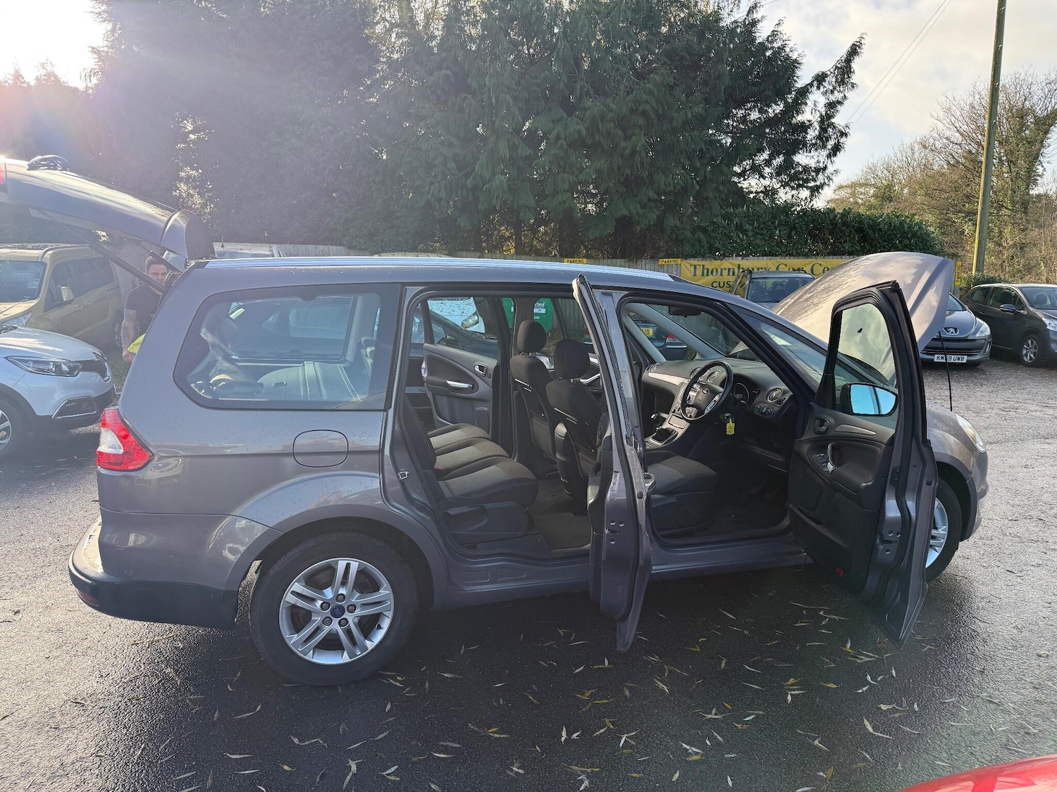 Used Ford Galaxy 2013 for sale - 76899432: Photo 26