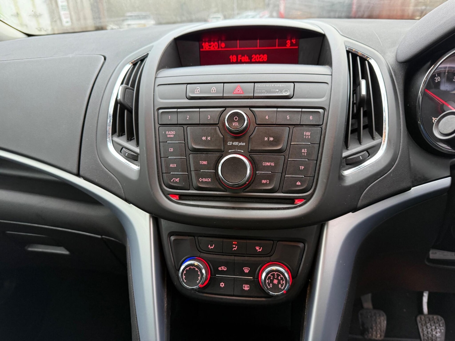 Used Vauxhall Zafira 2016 for sale - 77613032: Photo 11