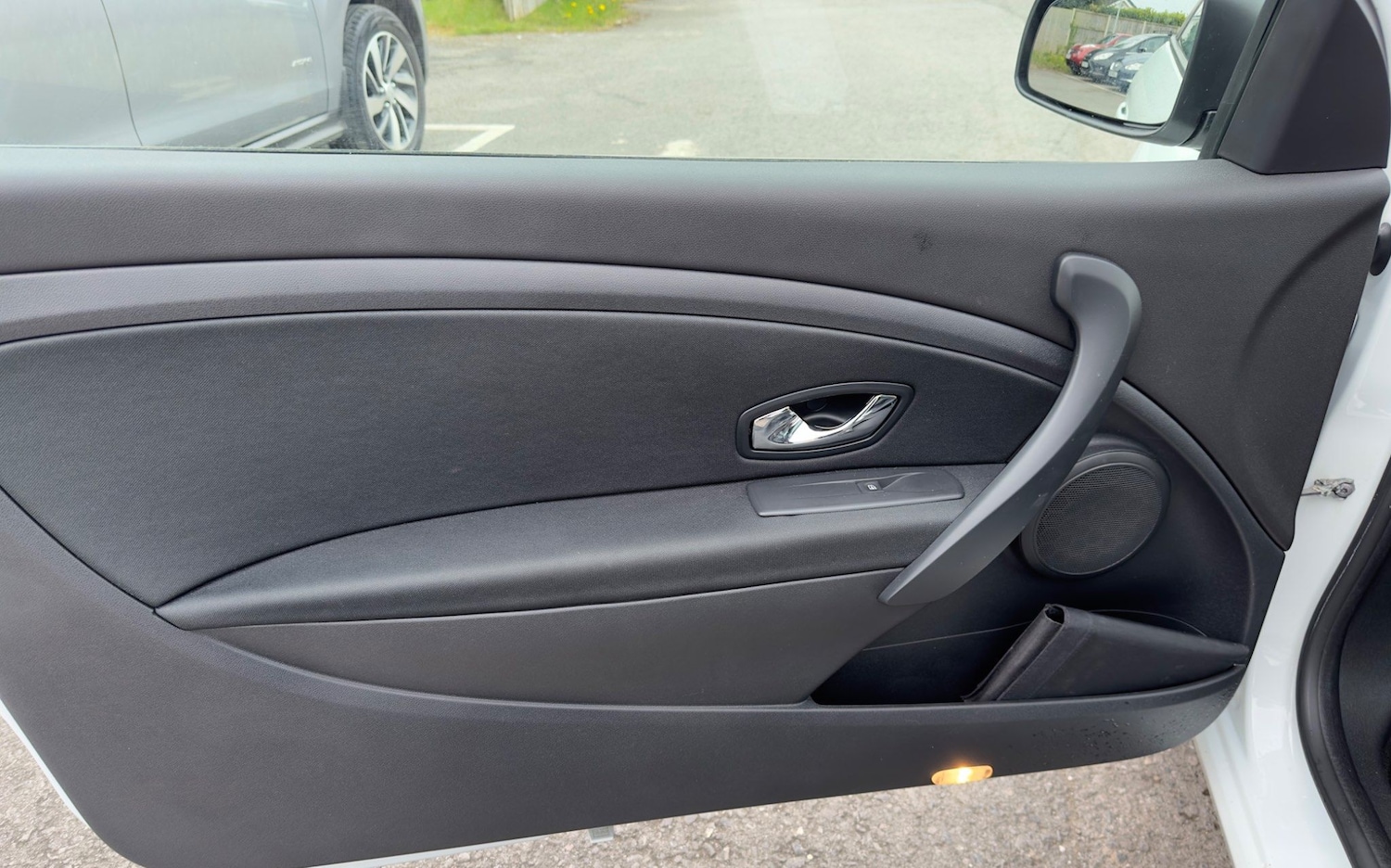 Used Renault Megane 2015 for sale - 76990393: Photo 25