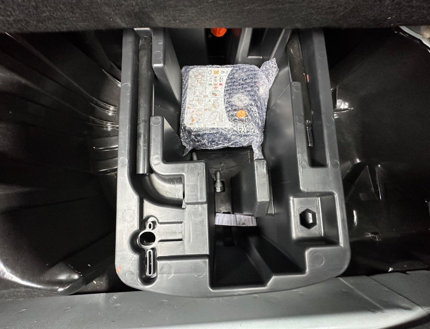 Used Renault Megane 2015 for sale - 76990393: Photo 32