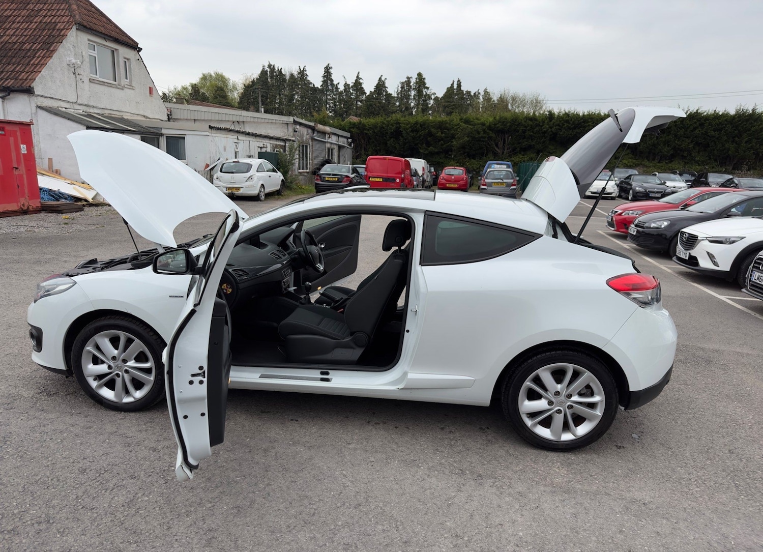 Used Renault Megane 2015 for sale - 76990393: Photo 34