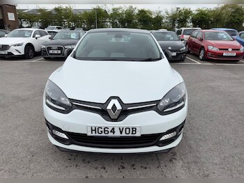 Used Renault Megane 2015 for sale - 76990393: Photo
