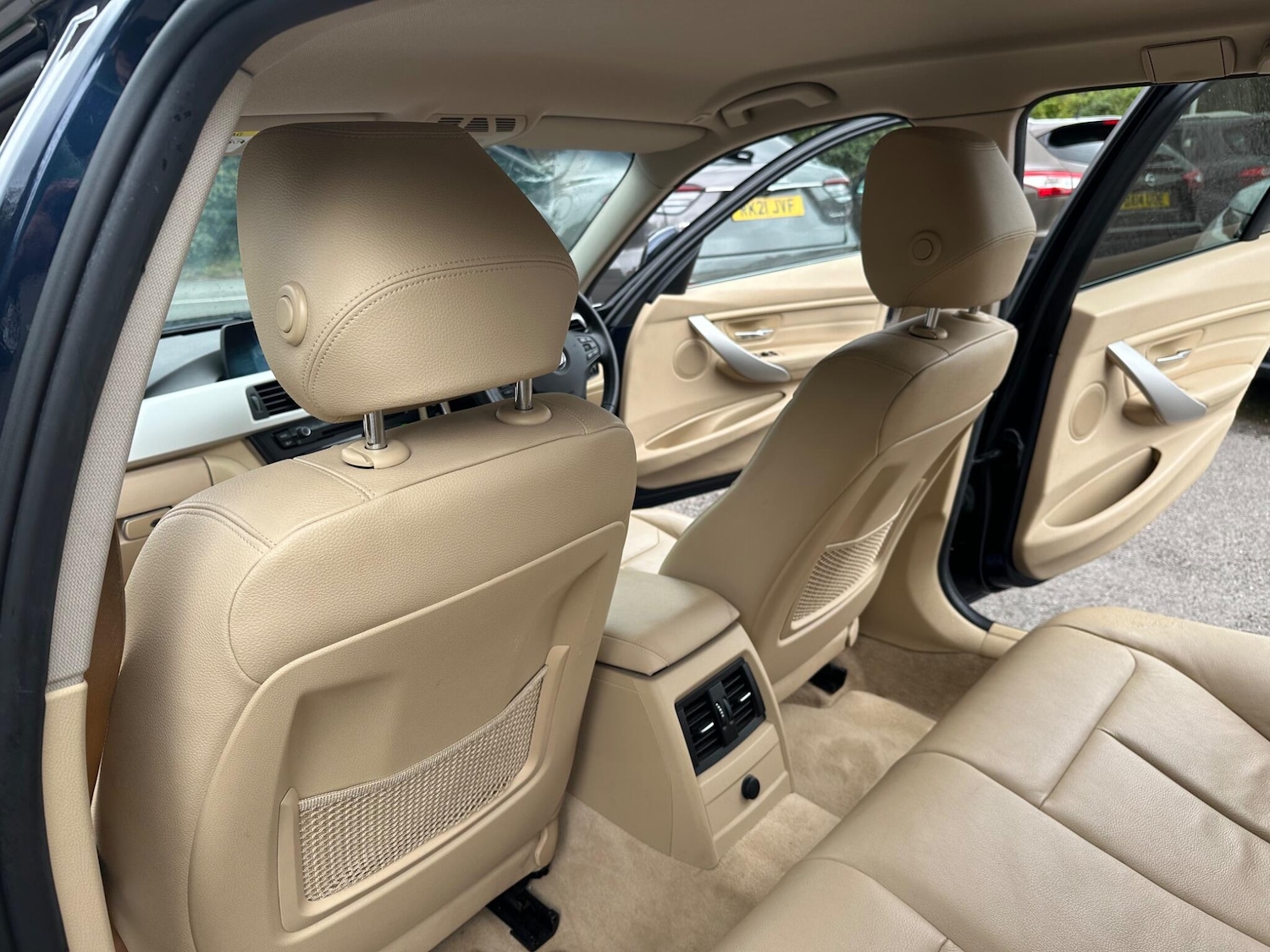 Used BMW 3 Series 2014 for sale - 76988070: Photo 27